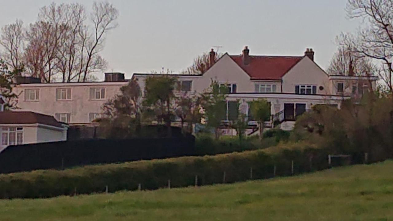 Sandown Manor Eksteriør bilde